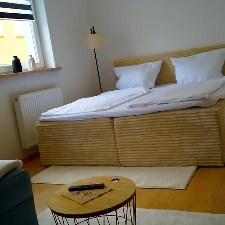 24 Modern & Gemuetlich Apartament *